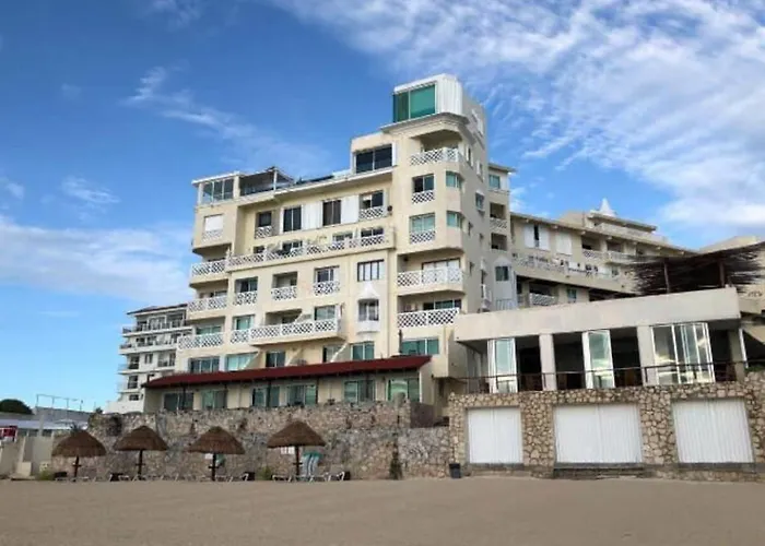 Capitan Suites Sea View