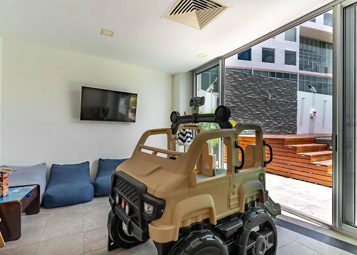 EHDEN Vacation Suites Puerto Cancún